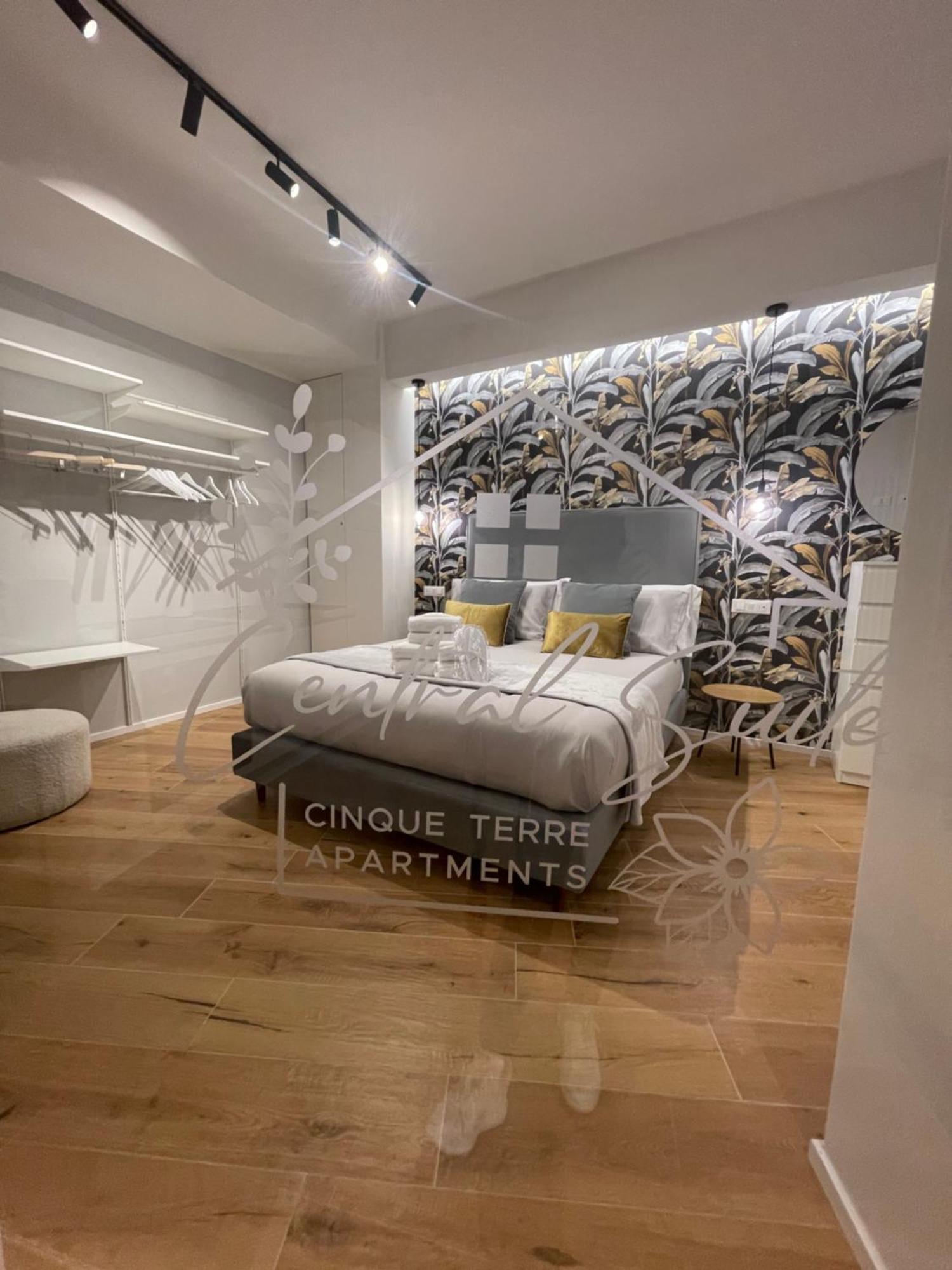 Central Suite Cinque Terre - Riomaggiore E Manarola Специя Екстериор снимка