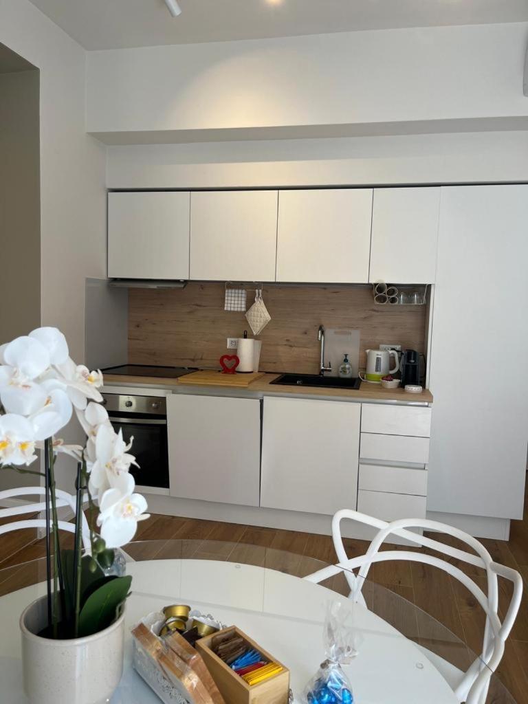 Central Suite Cinque Terre - Riomaggiore E Manarola Специя Екстериор снимка